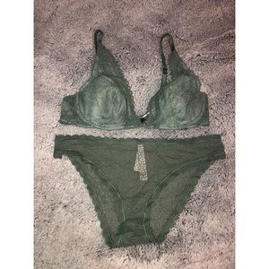 Victoria Secret Bra& Panty Set